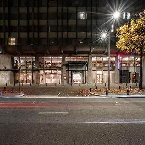 mercure-grenoble-centre-alpotel.hotels-rhonealpes.com/